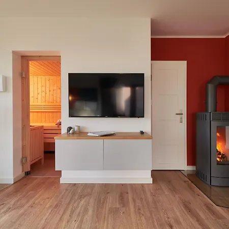 Backsteinquartier C Mit Sauna, Kamin & Wasserblick * Putbus
