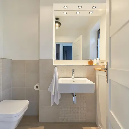 Backsteinquartier C פוטבוס